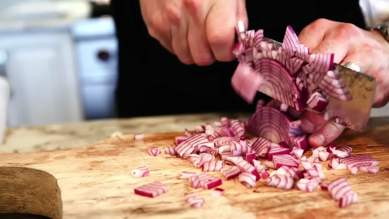 Food preparation and dining in the daily residential experience